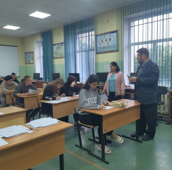 20 сентября 2023 года студенты приняли участие в написании всероссийских проверочных работ.